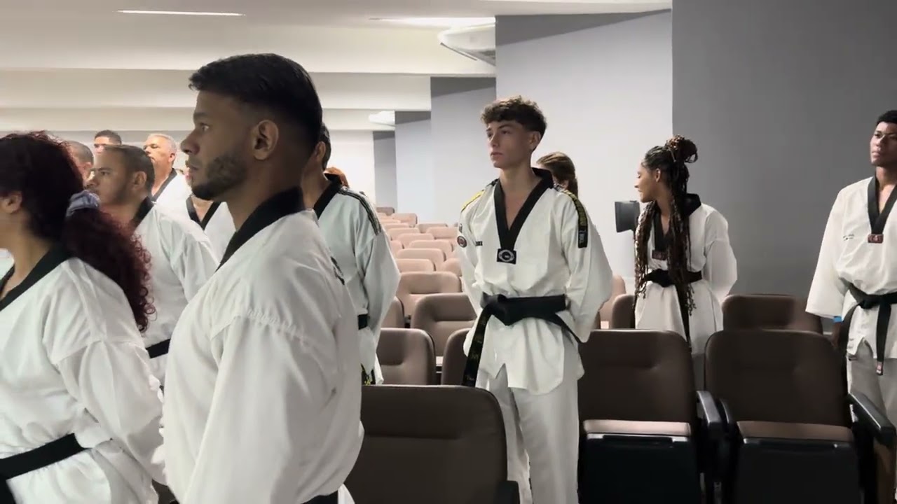 Comando de arbitragem de poomsae 