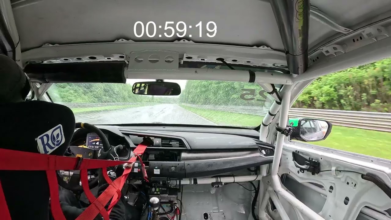 Insane Wet Qualifying Lap - Pole Position