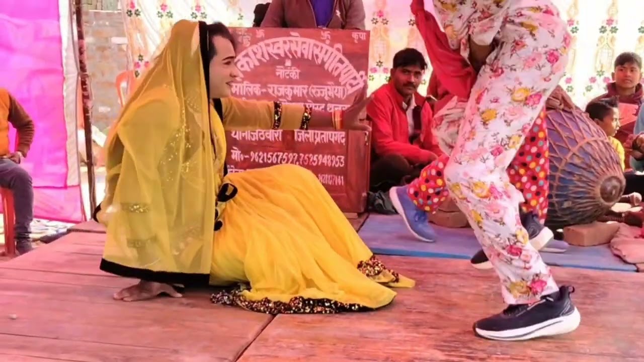 होली के शुभ अवसर पर आइए रज्जू भैया की नौटंकी का आनंद लें 