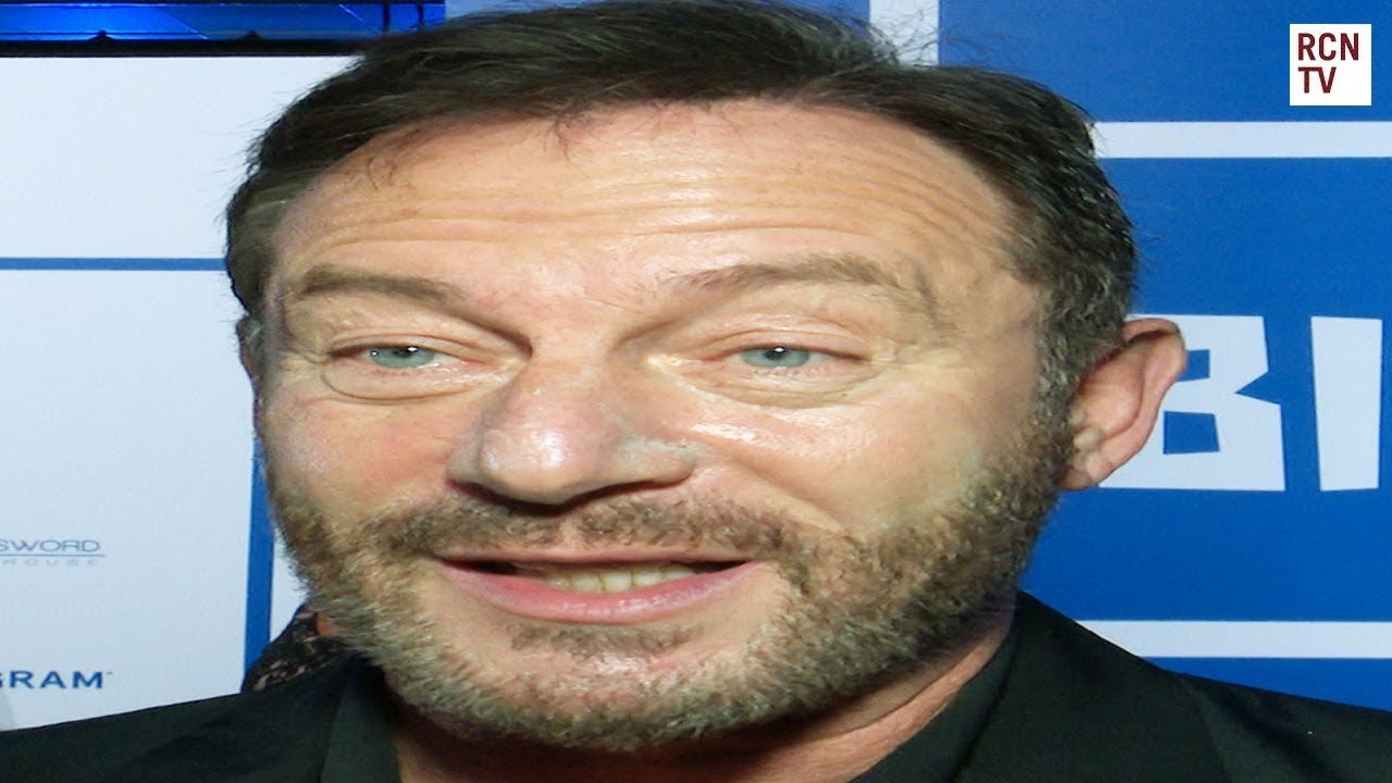 Jason Isaacs On The Dark Crystal Skeksis Emperor & Season 2