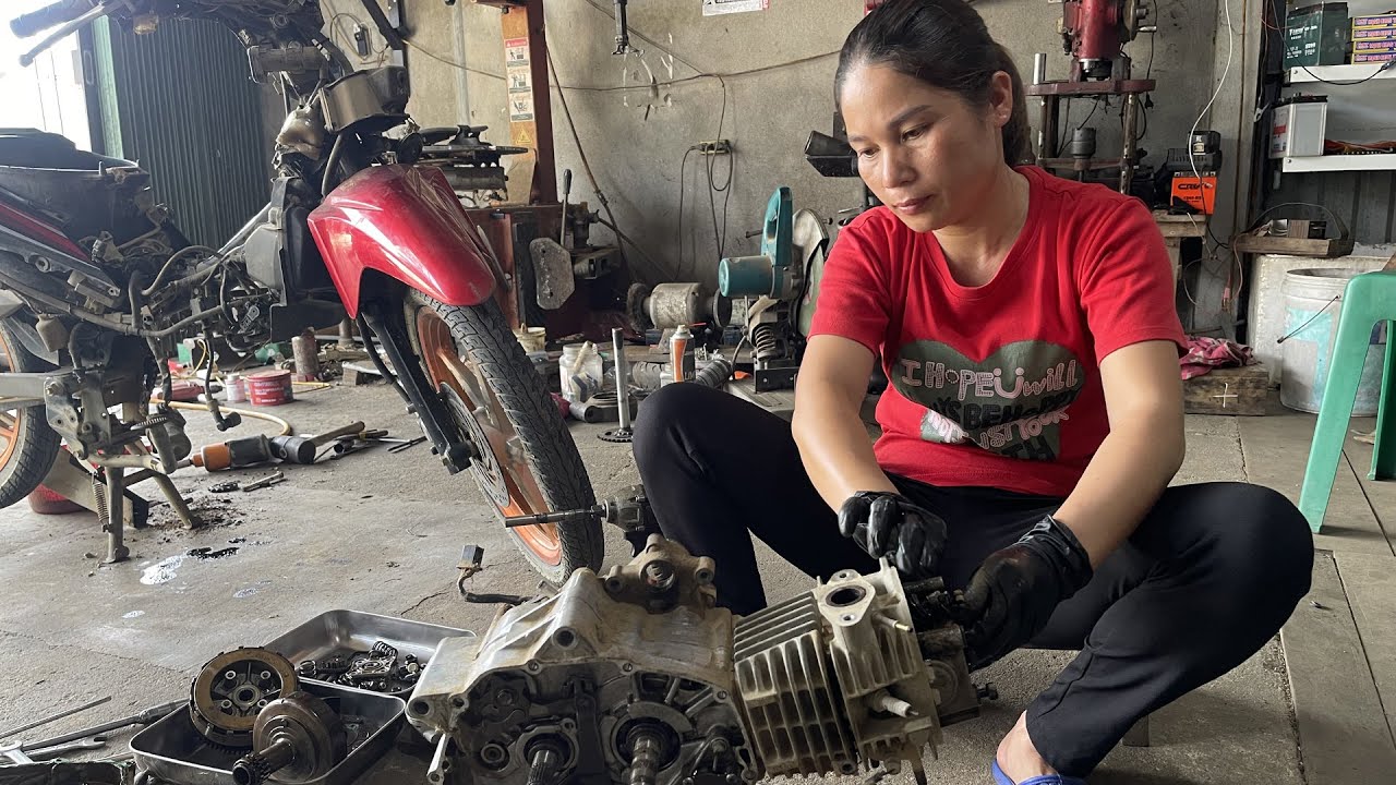 Genius Girl: Repair and Restoration of Honda rsx fi 4-stroke engine
