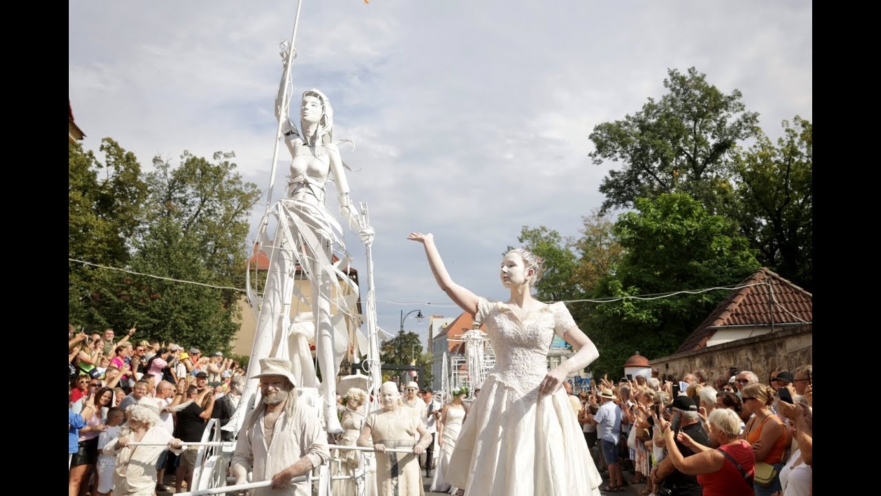 Parada z miłości do gliny Teatru Glina Da Bogdana Nowaka wróciła!