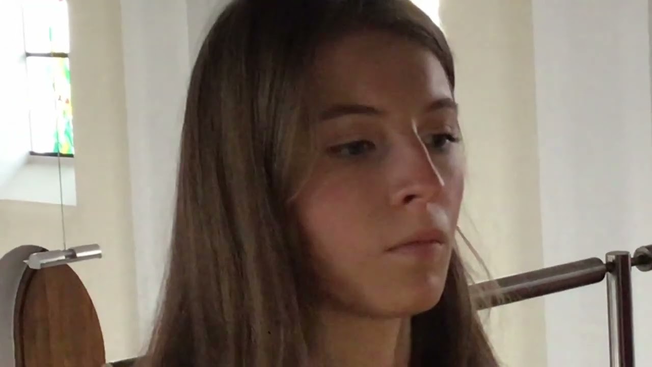 Helena Barth: „Festlicher Marsch in D“, W. Rébikoff