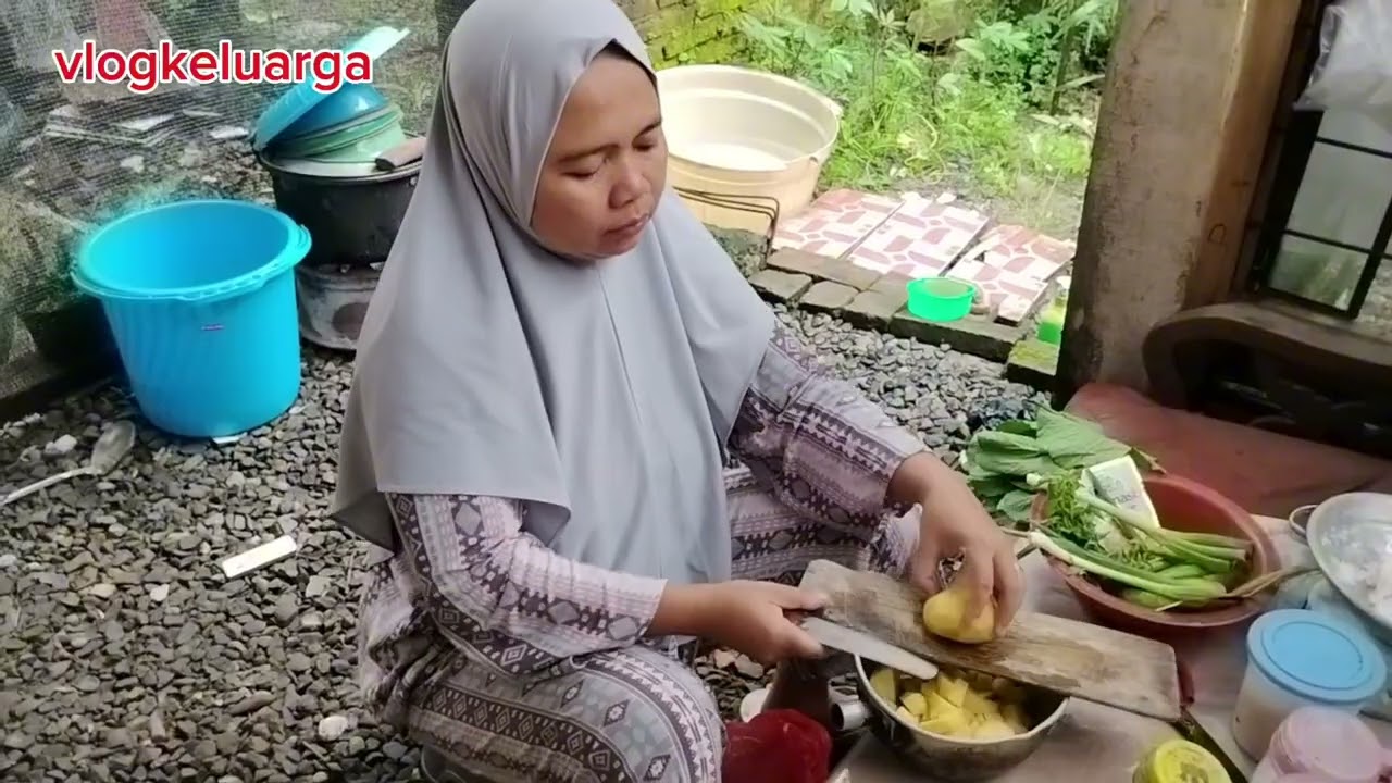 Nasi kuning sambel goreng kentang#food #kuliner 