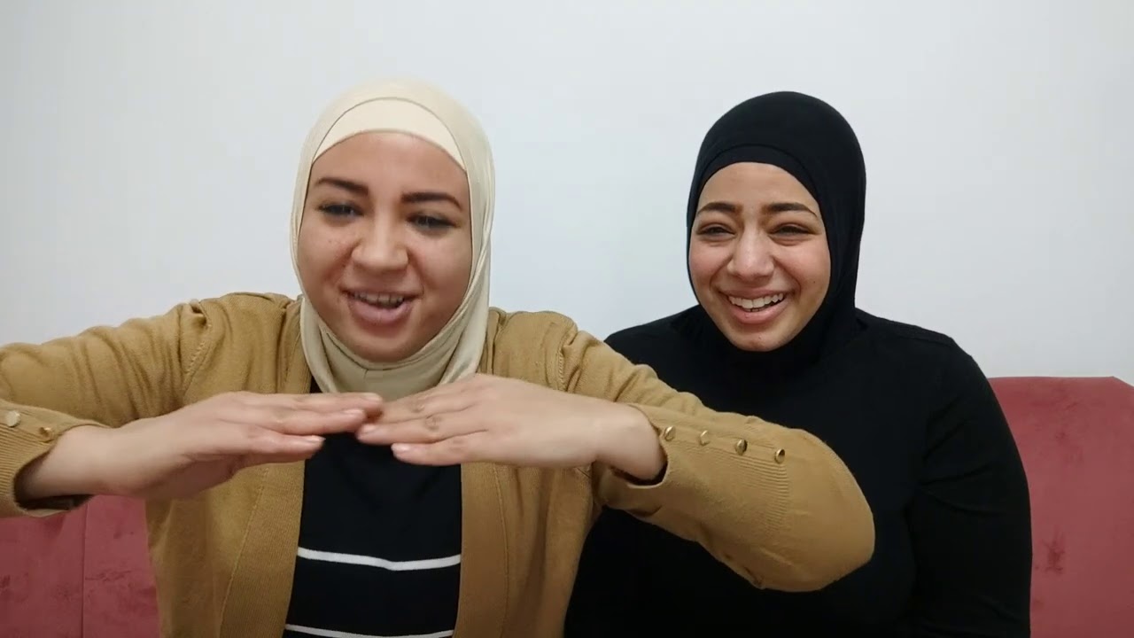 خناقتي أنا ولبني الي عرفتنا علي بعض😂