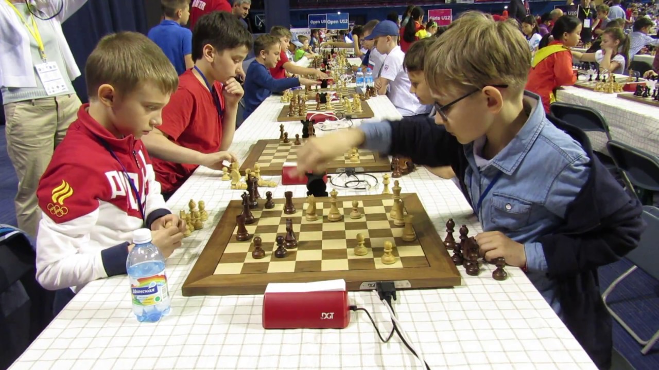 Лазавик-Маковеев. Чемпионат мира по блицу (мальчики до 12 лет). 4 тур.