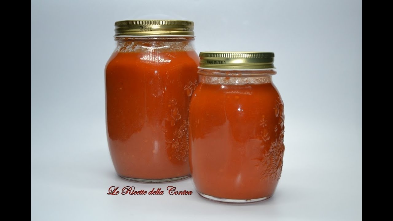 Conserve fatte in casa. Prepariamo la conserva di pomodoro con verdure. Ricetta facile.
