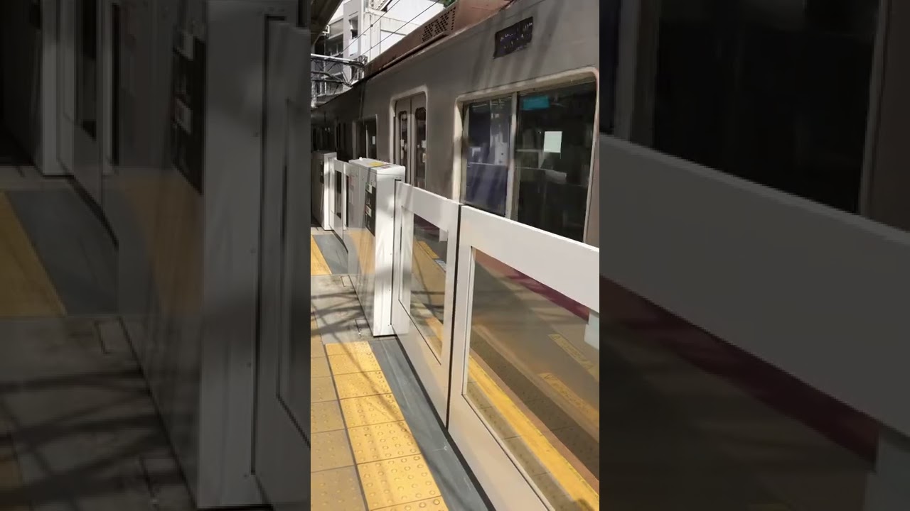 8001Fの発車　君が小窓車両に戻ったら小窓車両ファン喜びそう