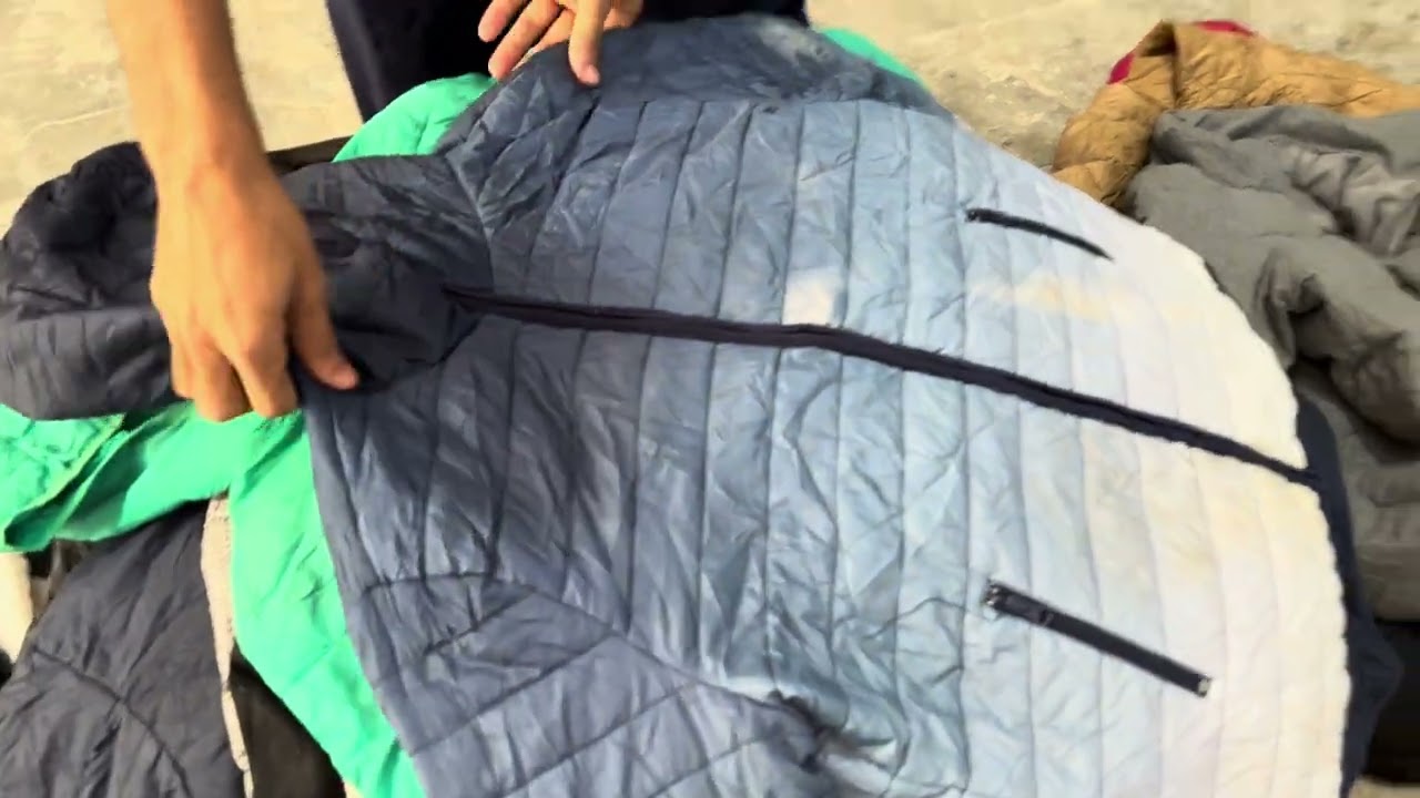 Mardana perashute jacket ka behtarin laut tayar Hu chuka hai wholesale price per Shershah 