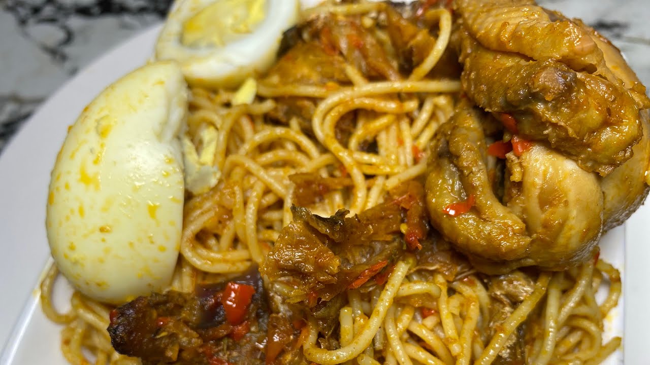 EASY AND TASTY JOLLOF SPAGHETTI RECIPE | READY IN 15 MINUTES | NIGERIAN JOLLOF PASTA RECIPE