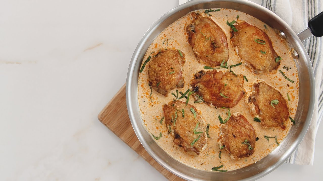 Pan-fried Chicken in Cream Sauce Recipe | Yummy Ph