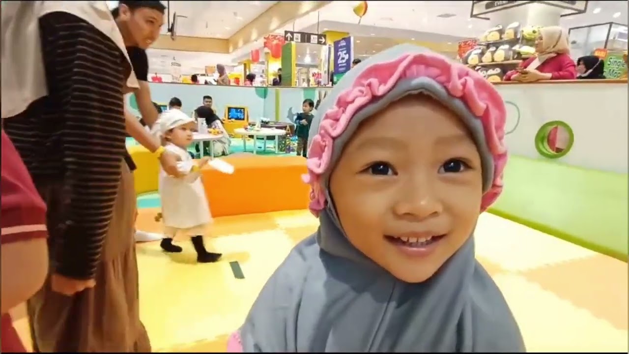 SERUNYA MAIN DI KIDZOONA SAMA LALA CHAN