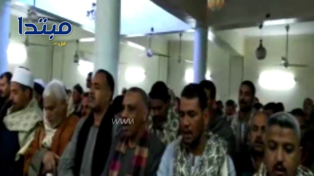 أهالى «بنى فيز» بأسيوط يشيعون جثمان شهيدهم بالعريش