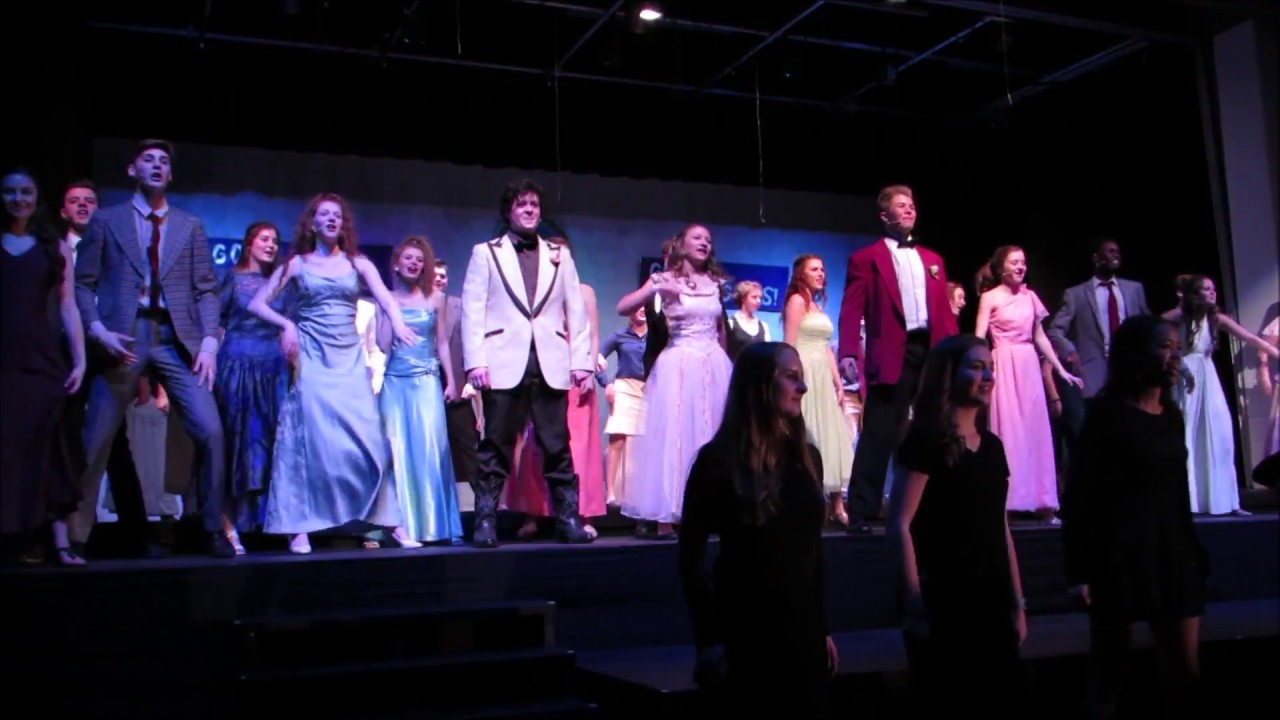 Footloose - The Finale, Bows and Medley