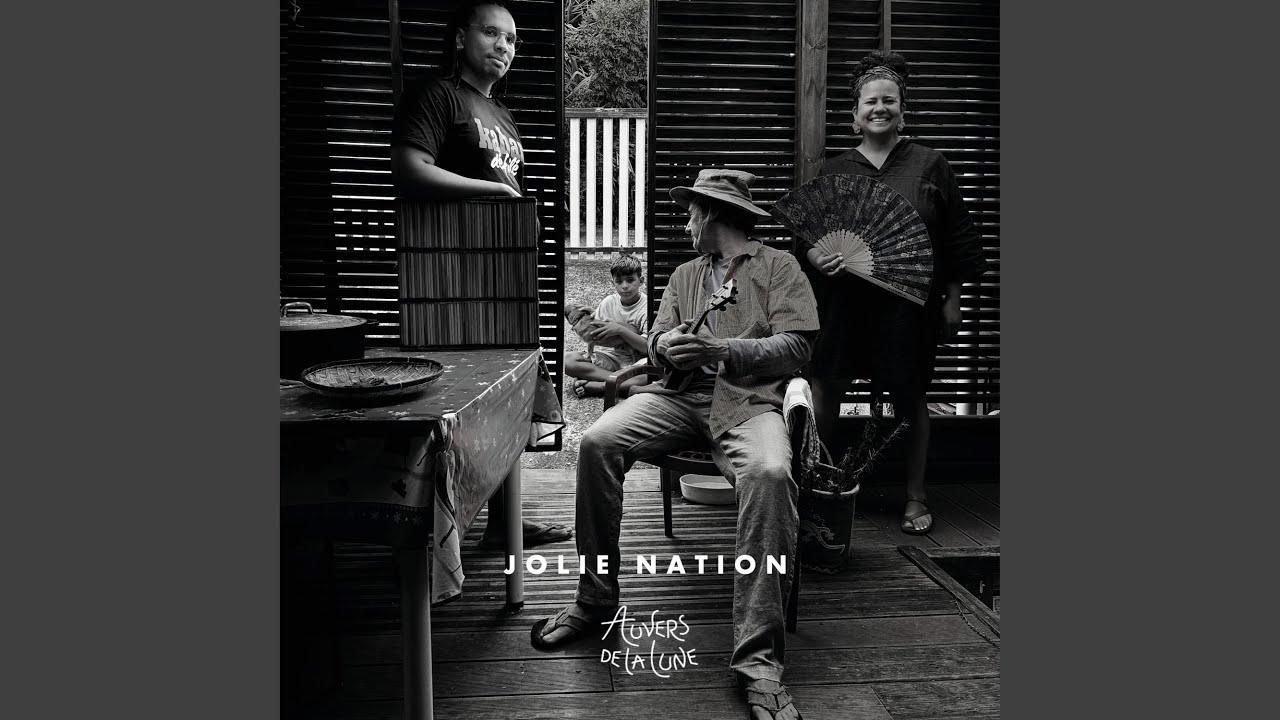 Jolie nation (feat. Thomas)