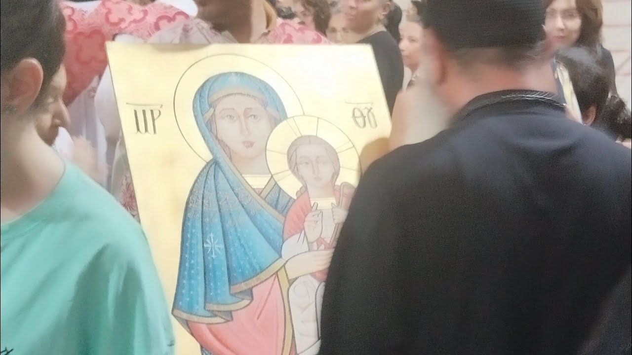 زفة ام النور رابع يوم النهضة من كنيسة العذراء مريم بالمنيا 