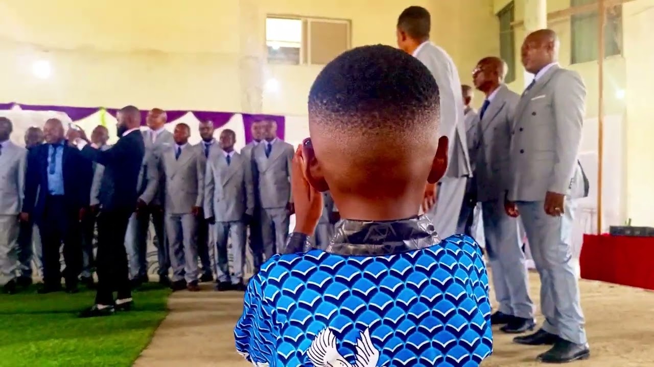 Chorevel muanda dans bula MBEMBO à CABINDA 🇦🇴 dans la paroisse EBEN EZER 