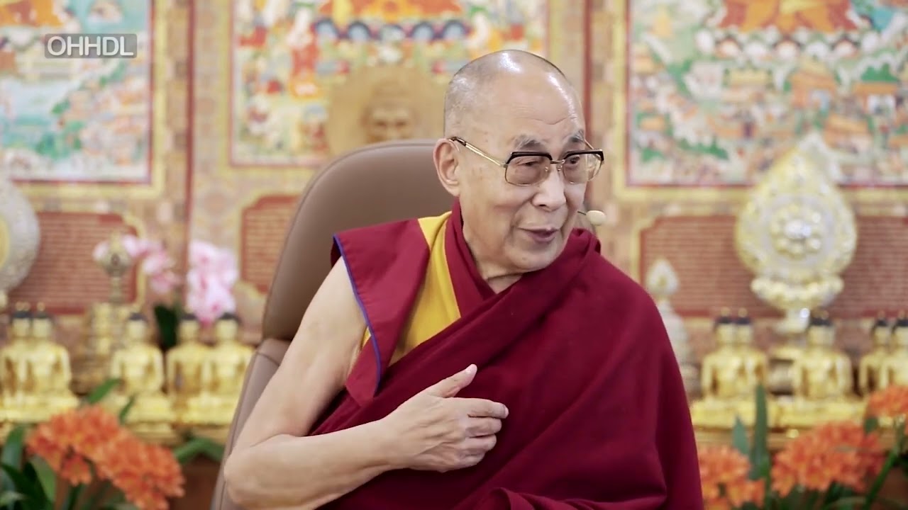 The Essence of Dharma: The Dalai Lama&rsquo;s Wisdom Bytes