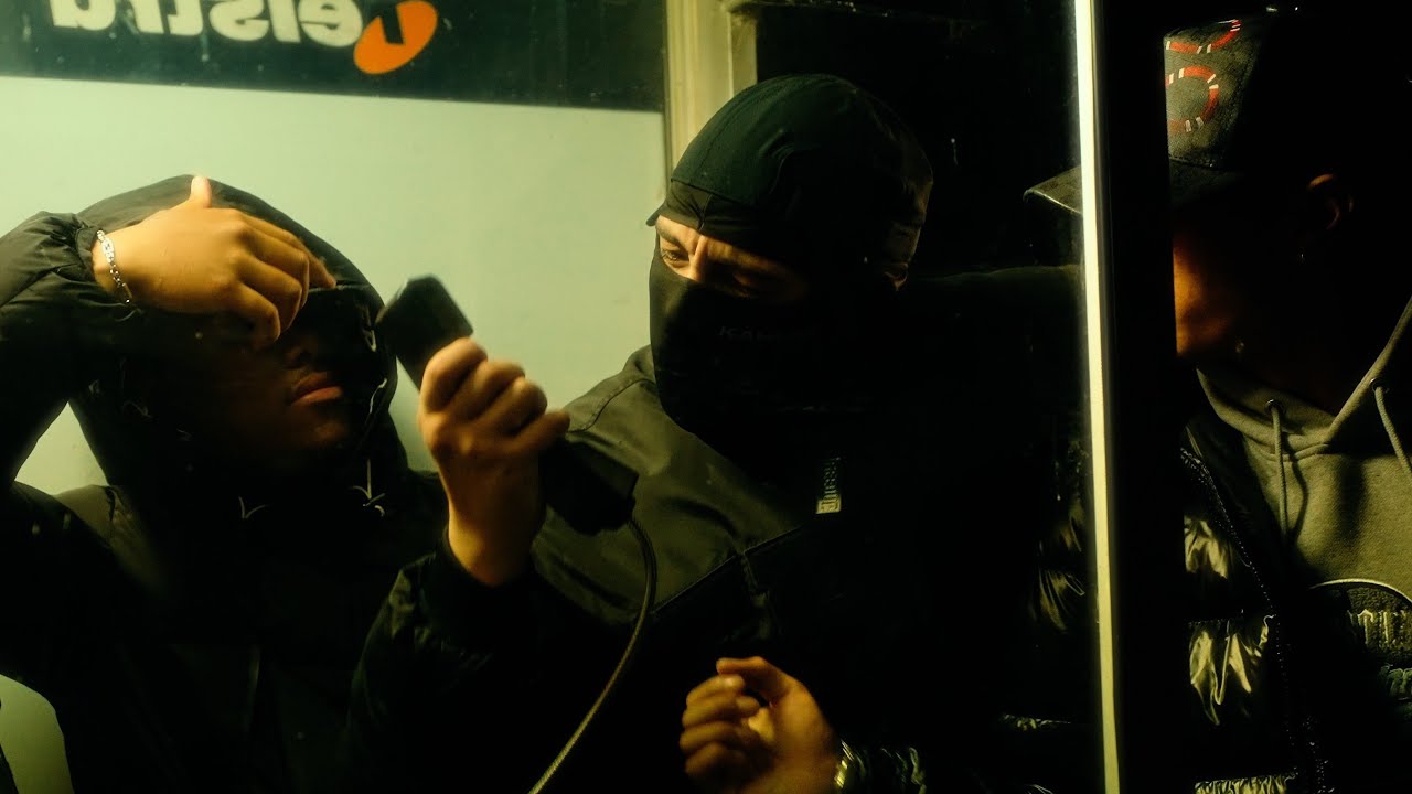 Moses - 3AM (ft. TAKTiX & KAHUKX) [Music Video]