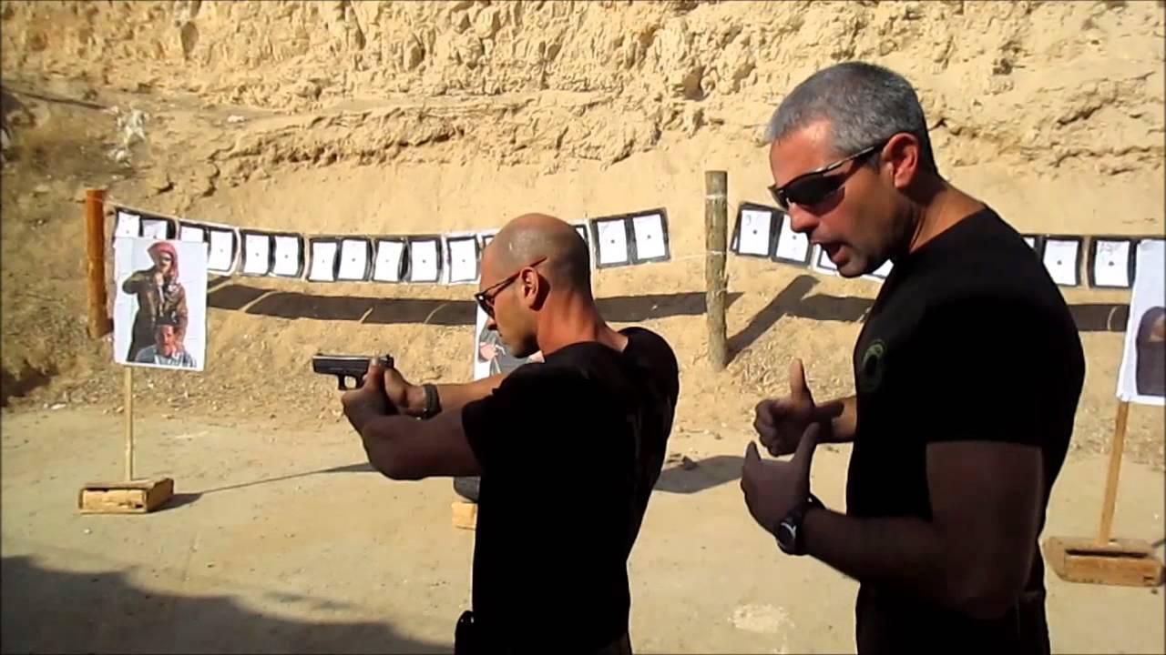 The Israeli pointing methodירי בשיטת ההצבעה