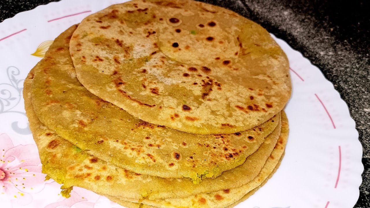 Matar paratha kaise banaye | How to make matar paratha | Cook with Aqsa