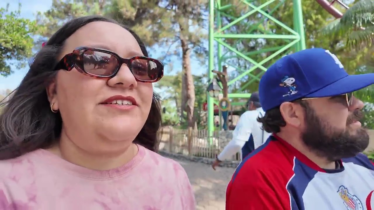 Valentine's Day at Knotts Berry Farm