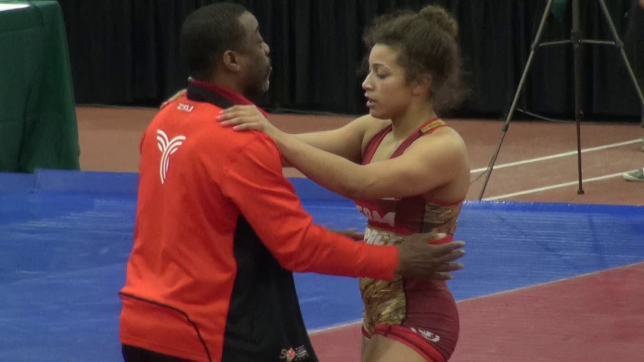 2019 Sr CAN Championship WW62kg Linda Morais (Concordia) vs Braxton Papadopoulos (Impact)