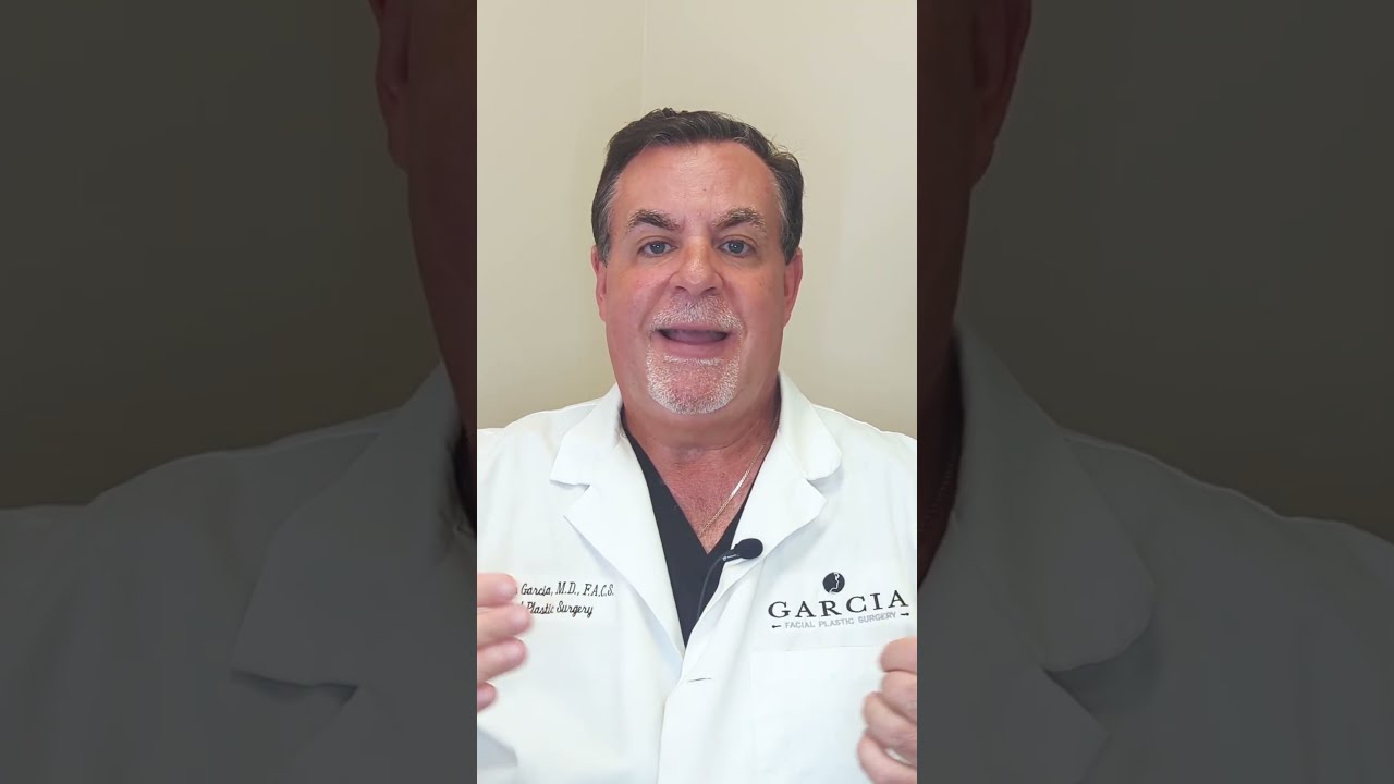 Facial Plastic Surgeon vs Cosmetic Surgeon