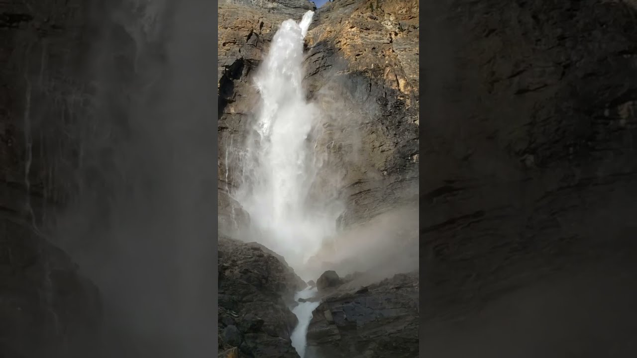 Takakkaw Falls 