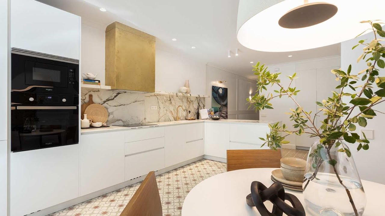 Piso de 3 dormitorios en venta en Barcelona decorado con muy buen gusto por diseñadores