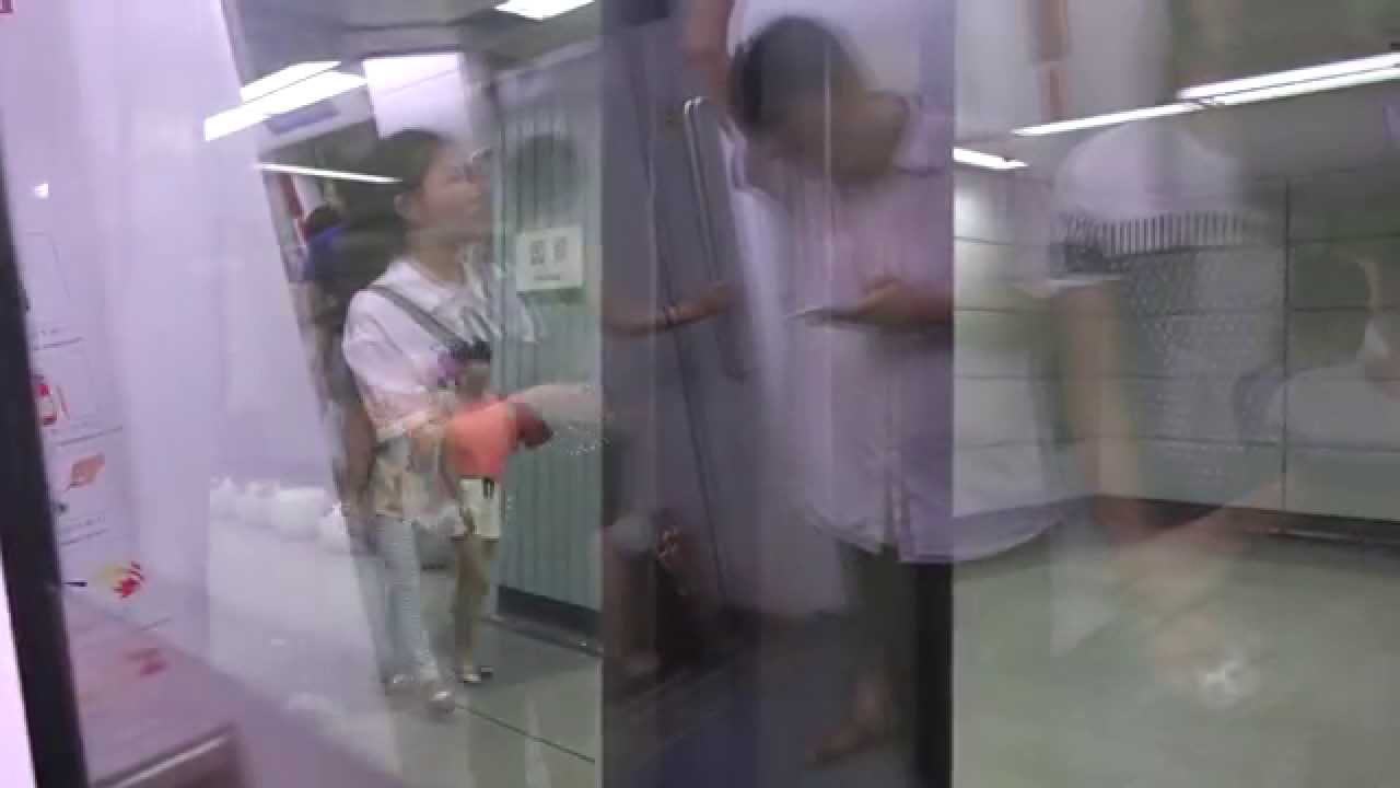 【*摩登金鐘】深圳地鐵1號(羅寶綫) 二代南車株機列車 (1555) 華強路至羅湖終點站 (新款列車行車片段)