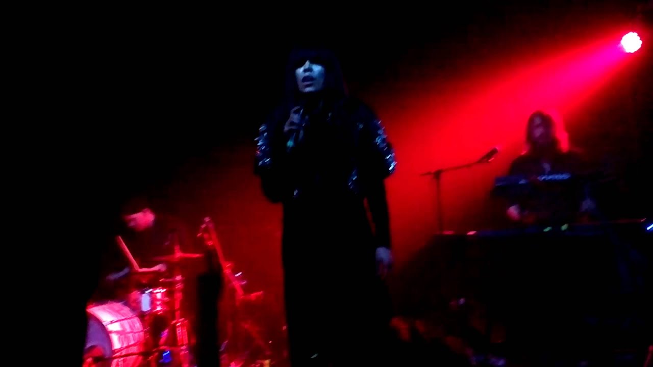 Loreen - Dumpster- NEW SONG 2014 - Hamburg Germany - Tour 2014 - by Jason Jalet