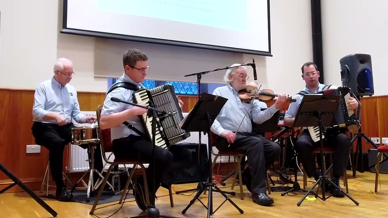 Scottish Waltzes Clydsdale Acc and Fiddle Club