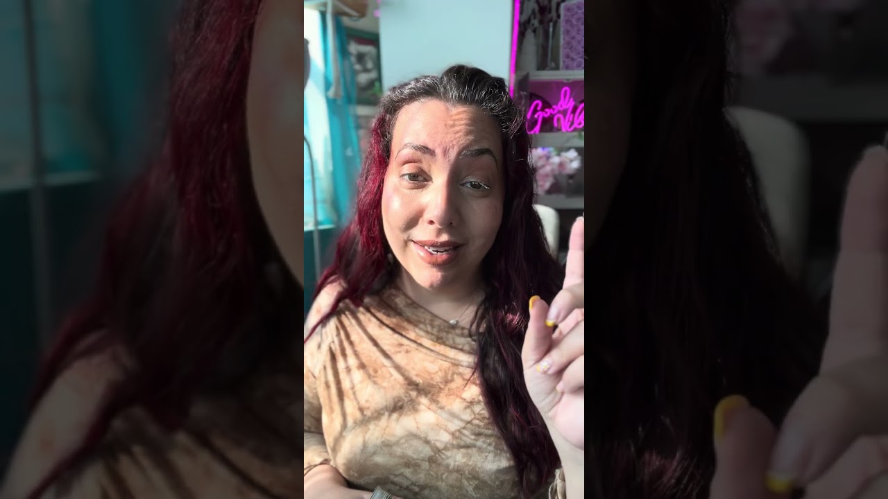 YOU ARE ATTRACTING A *VERY* WEALTHY KINGDOM SPOUSE - THIS IS YOUR SOULMATE TOO - Tarot Love Reading