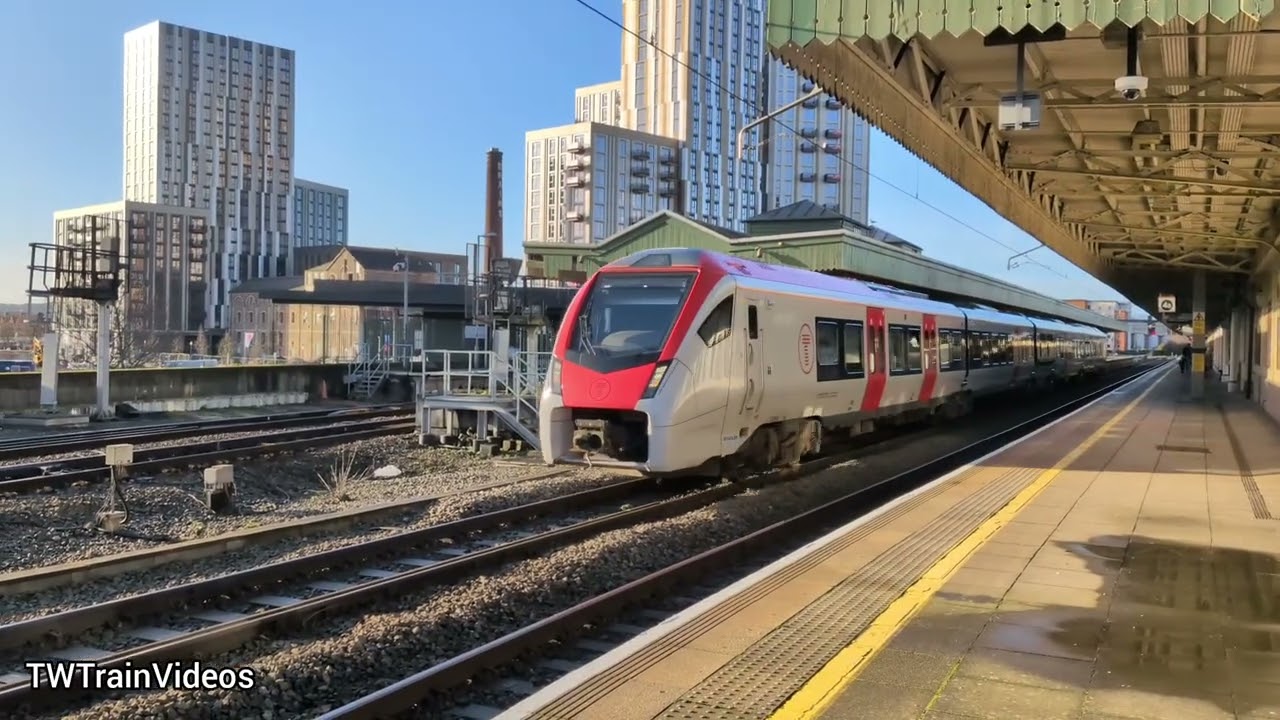 Trains at Cardiff Central (20/12/2025)