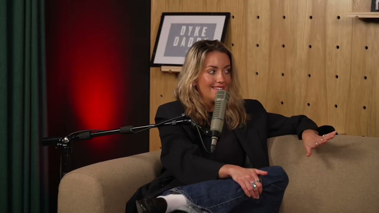 LESBIAN SUPPER CLUB PODCAST - Is It An Ick Or Are You Just An Avoidant?