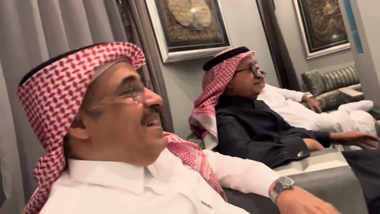 الإجتماع الشهري لأصدقاء الزمن الجميل بالطائف في دار أ. خالد البرعي بجدة 