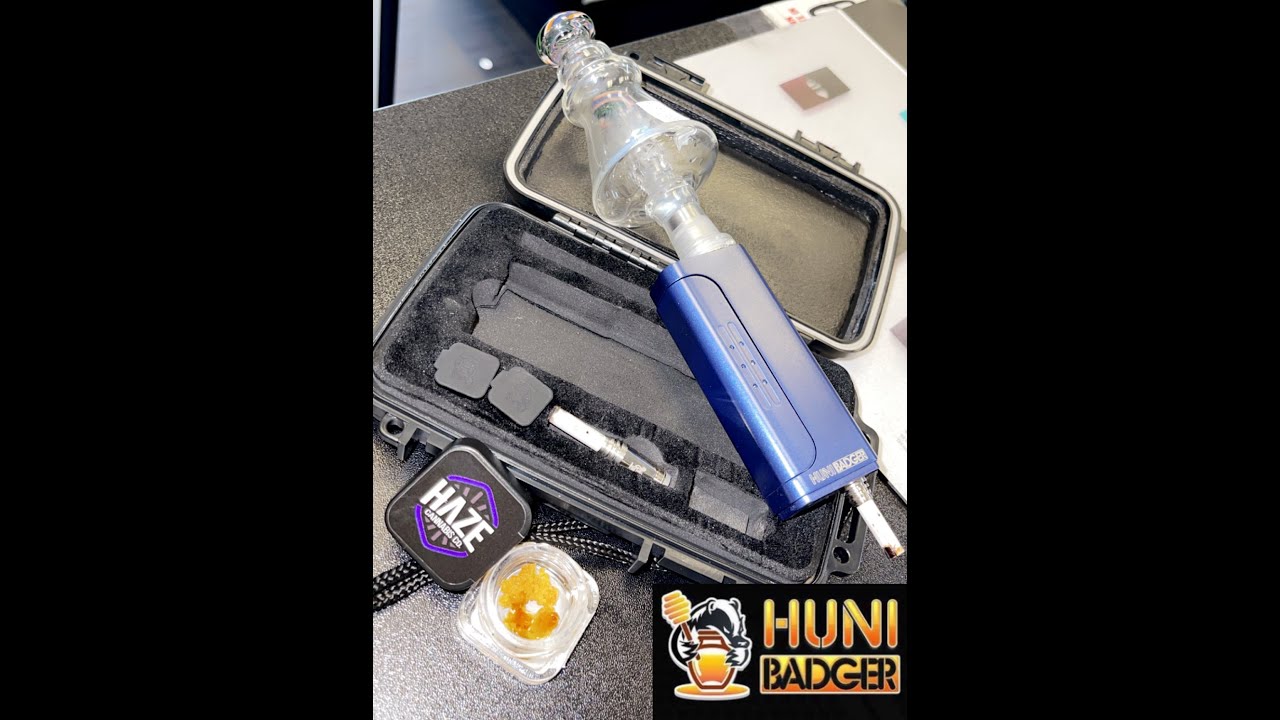 THE BEST NECTAR COLLECTOR (HUNIBADGER)