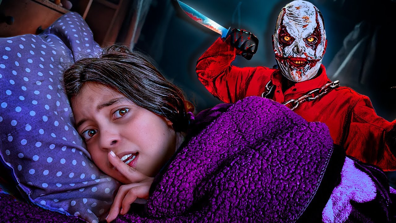 UN PAYASO de la DEEP WEB APARECE DETRAS de  @PRINCESA VALE   MIENTRAS DUERME