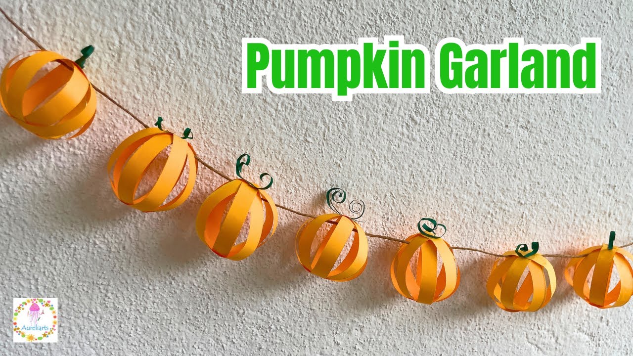 Can You Create a Pumpkin Garland in Just 10 Minutes? 🎃| DIY Paper Pumpkin Garland for Halloween 🎃