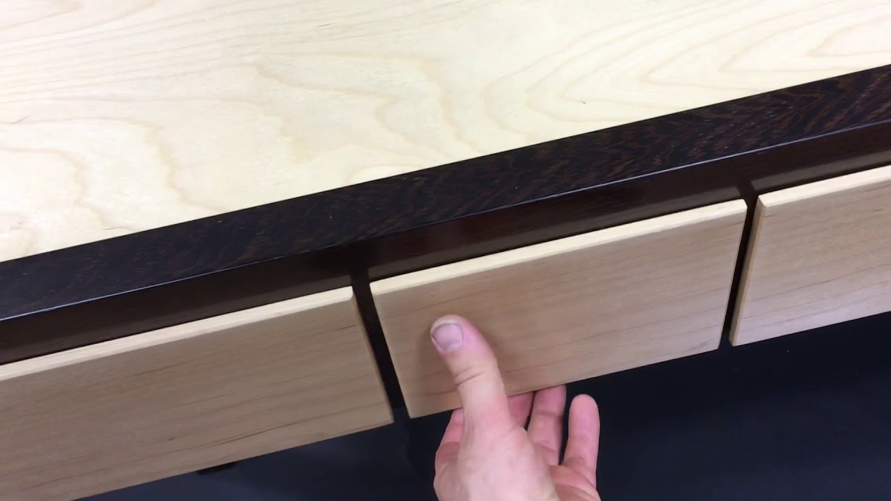 Puzzle Table