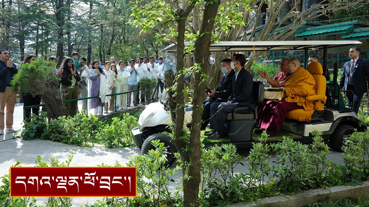 སོག་རིགས་གཙོ་བོར་གྱུར་པའི་ཡུལ་གྲུ་འདྲ་མིན་གྱི་མཇལ་བཅར་བ་ ༤༠༠ སྐོར་ལ་མཇལ་ཁ།