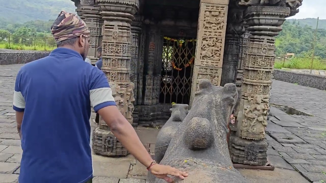 1200-Year-Old Shiva Temple in Maharashtra | Amruteshwar Darshan