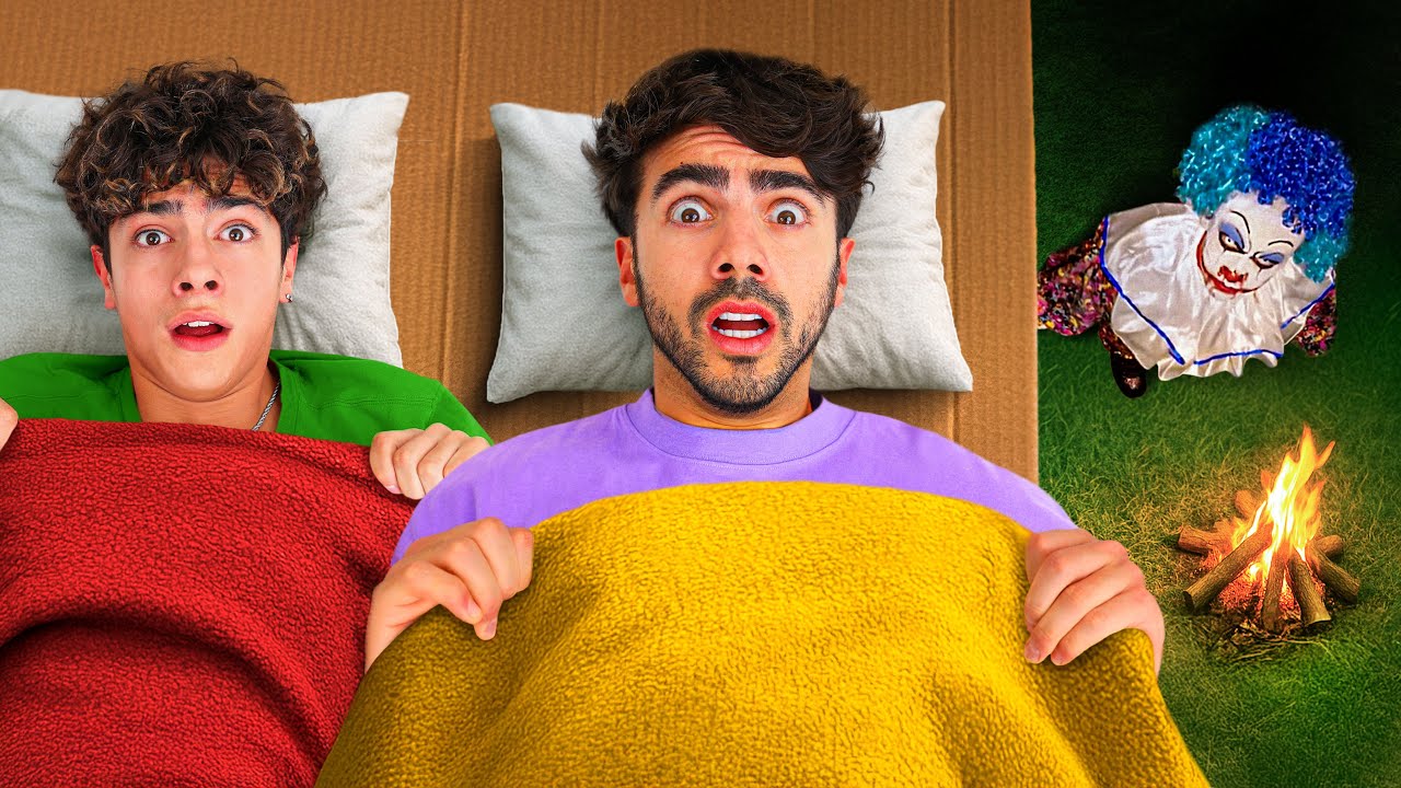 DORMIMOS UNA NOCHE EN LA CASA DE CARTÓN