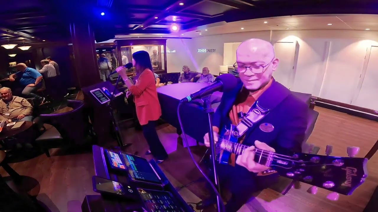 Shallow - Lady Gaga and Bradley Cooper (cover) Norwegian Sun | Windjammer Bar