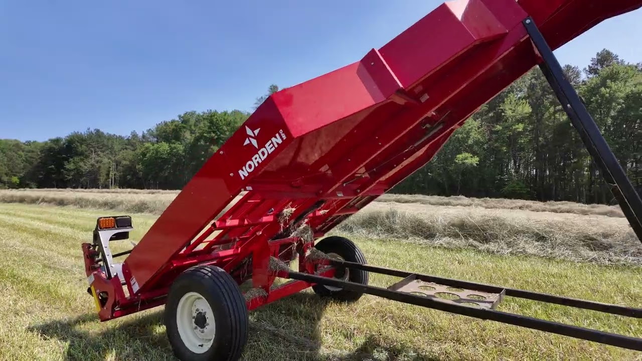 A Day on the Farm - hay day