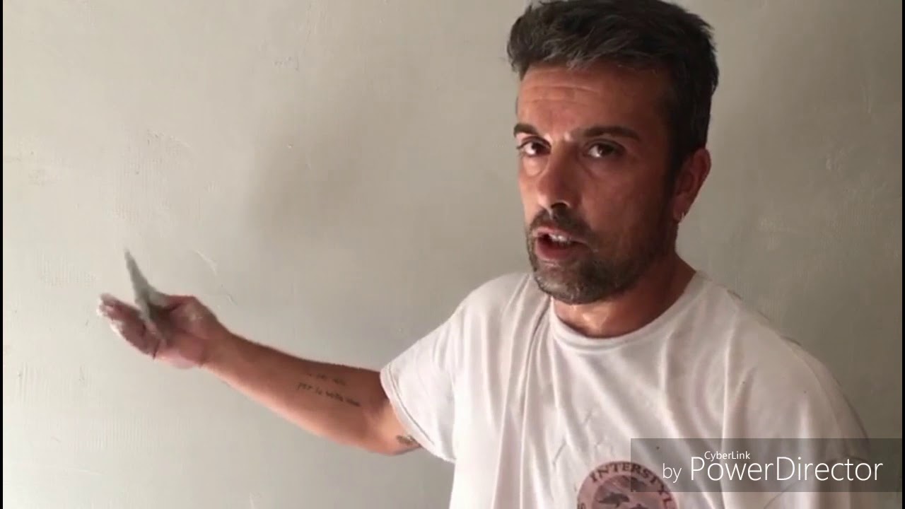 Camicia a gesso o rasatura con rete