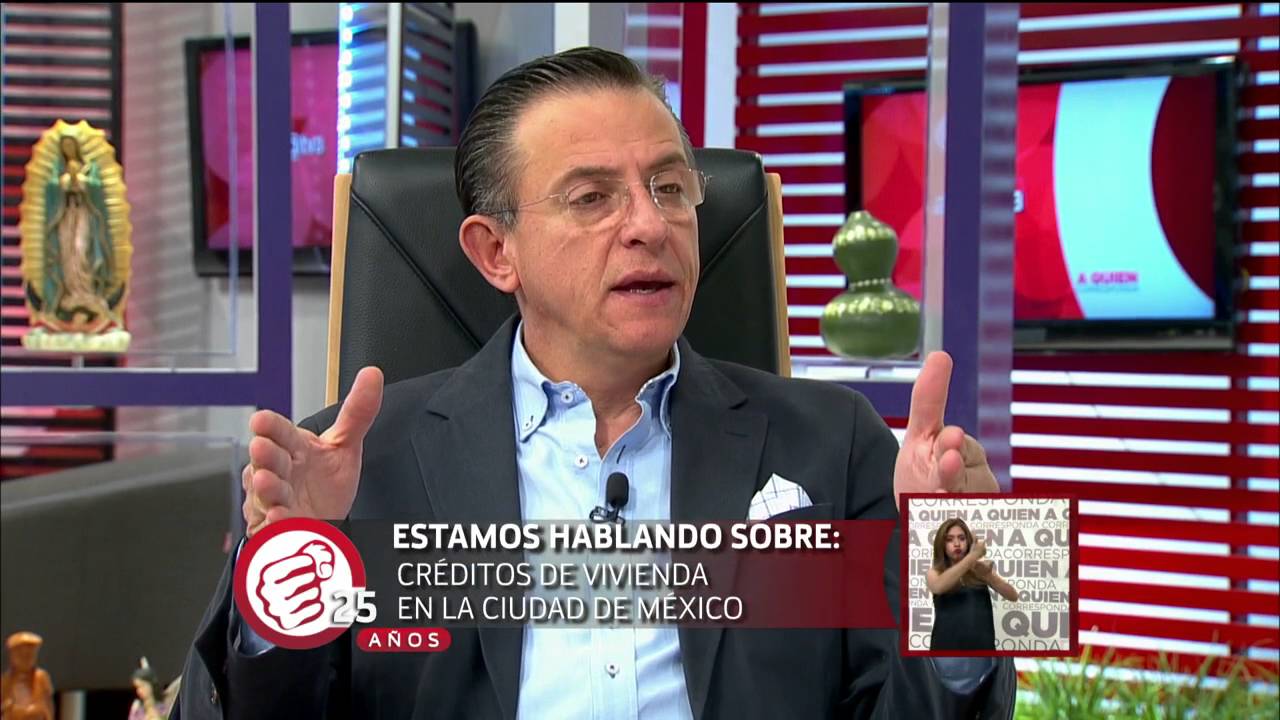 Ing. Raymundo Collins, director general del INVI en el estudio