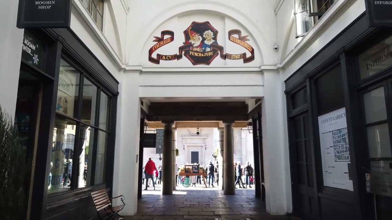 Sunny Sunday Morning Walk in Covent Garden | London Walk [4K HDR]