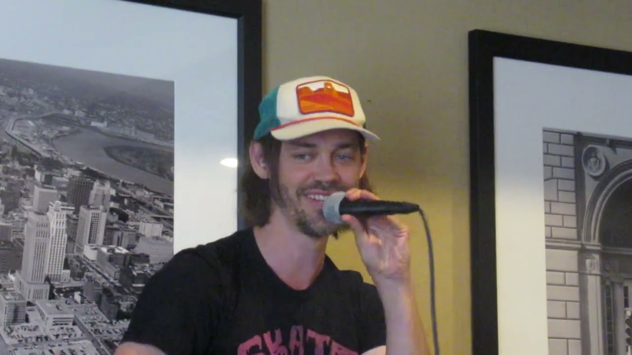 Tom Payne (Jesus from The Walking Dead) panel Sat 7-8-23 Crypticon Kansas City
